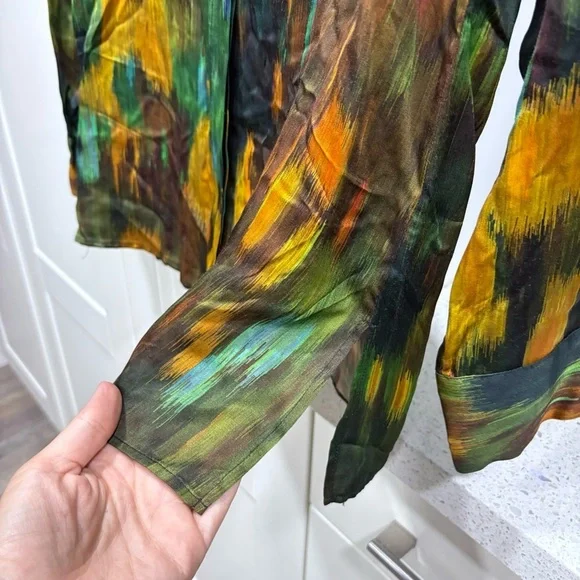 Lafayette 148 Tess Abstract long sleeve button down blouse - Picture 7 of 9